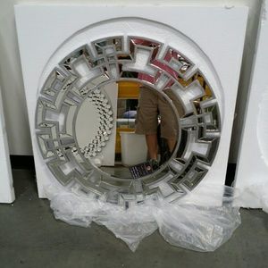 Wall mirror