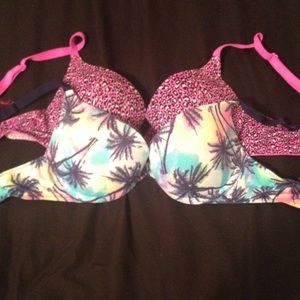 Victoria's Secret Bras!