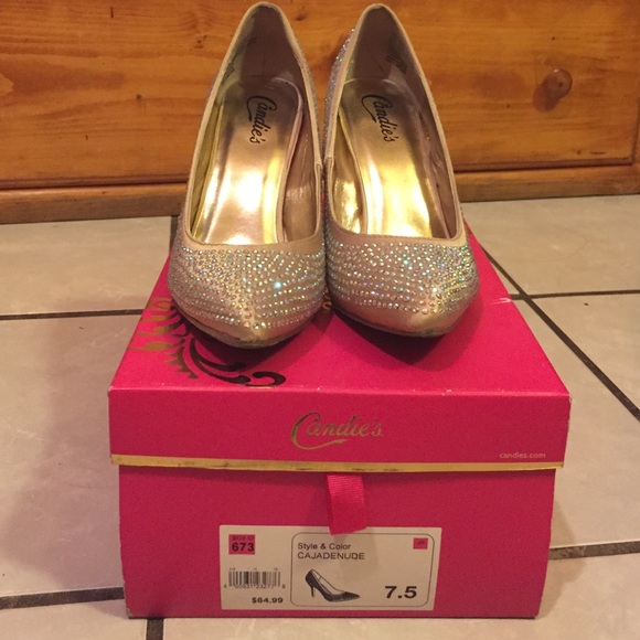 Candie's Shoes - Refund price💓 Candies cajadenude heels