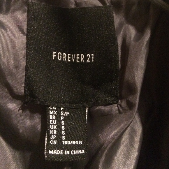 Forever21 Grey faux leather jacket size S/P - Picture 2 of 4