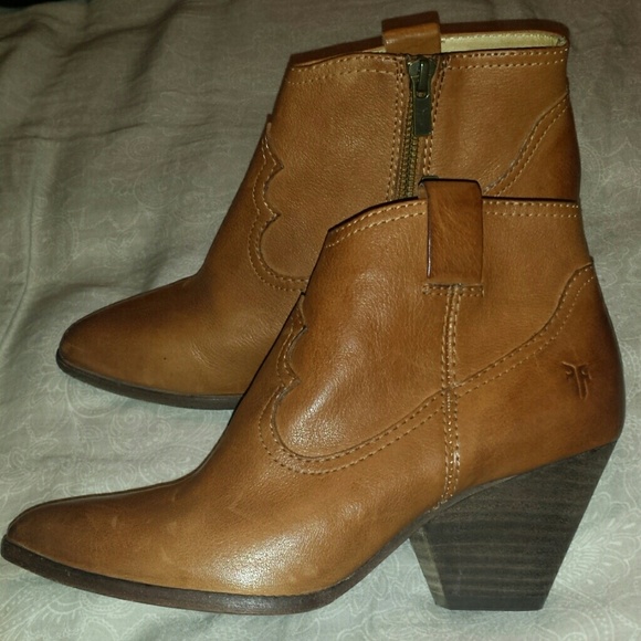 Frye Reina Bootie