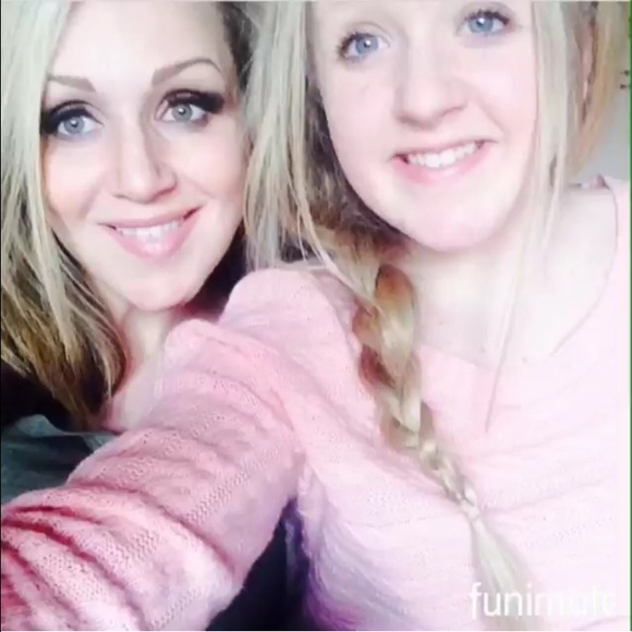 GO FOLLOW MY MOM - Picture 2 of 4