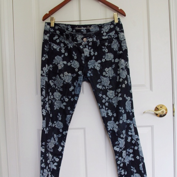 American Eagle Floral Print Jeans