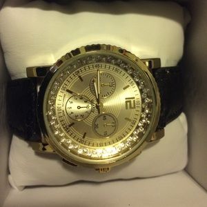 Black leather band gold watch 🔒🚫