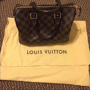 100% Authentic Louis Vuitton bag
