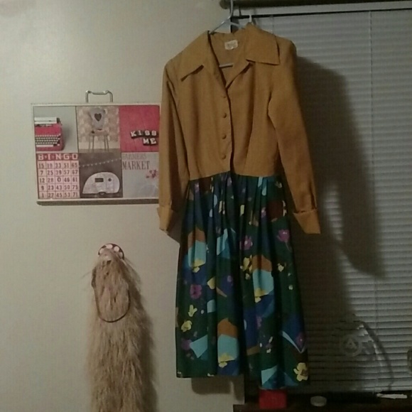 Unique vintage dress - Picture 2 of 4