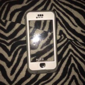 Lifeproof case