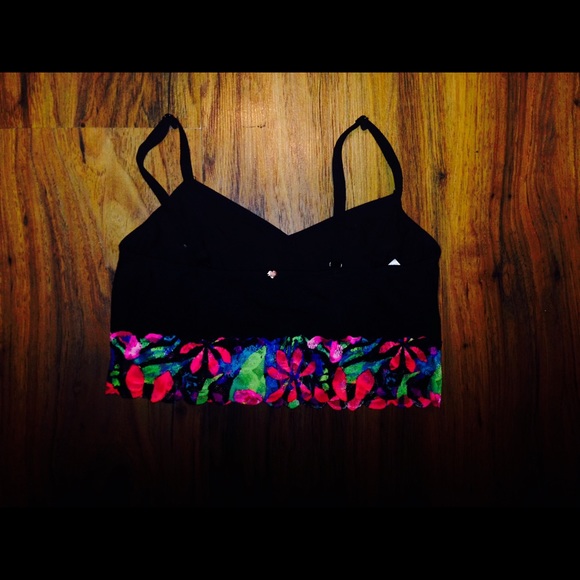 Traded ❗️VIctoria Secret bralette ❗️ - Picture 2 of 3
