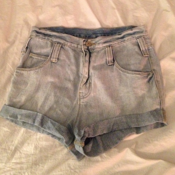 BDG Urban Outfitters Light Washed Shorts