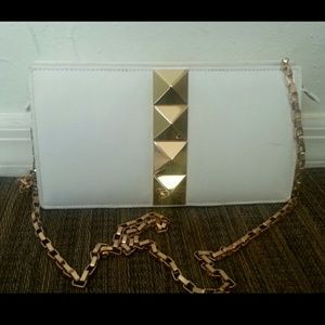 3 day sale.....BeBe 2b white clutch bag