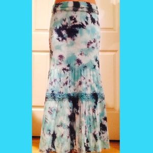 Tie-die maxi skirt