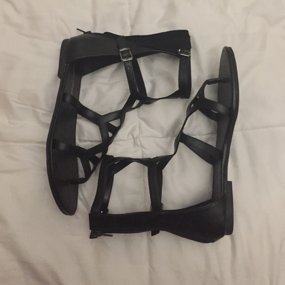 Black Gladiator Sandals ☺️