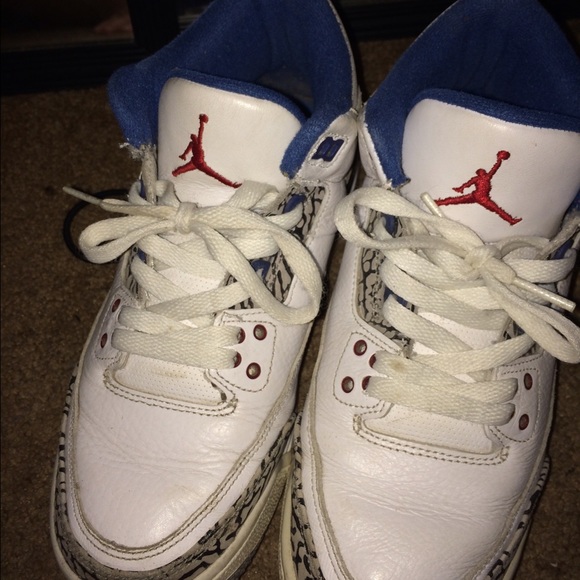 Jordan True Blue 3s