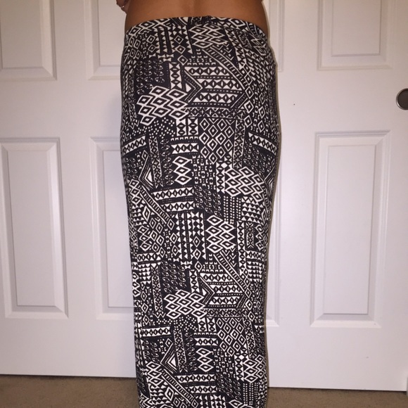 tribal maxi skirt - Picture 2 of 4