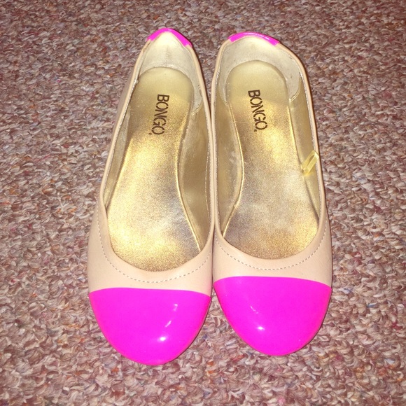 Nude flats