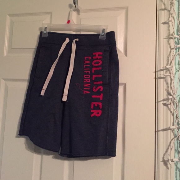 Hollister crop pants