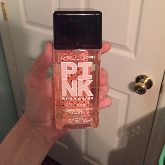 PINK all over body mist