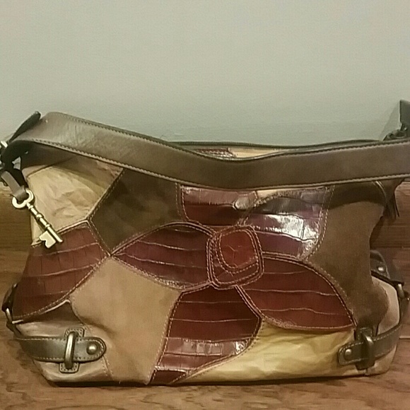 Fossil purse