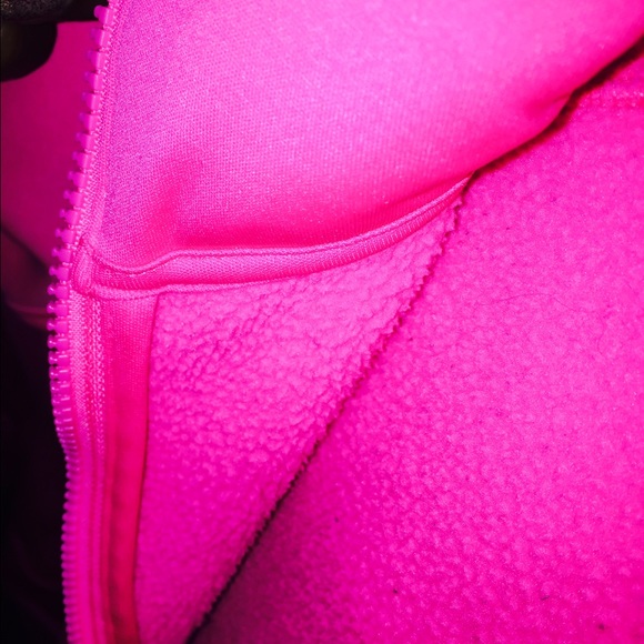 Pink Under Armour Fleece/Thermal Zip Up Sweater - Picture 4 of 4