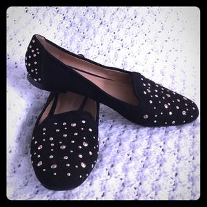 ✨EUC✨ Gorgeous Studded black suede loafers