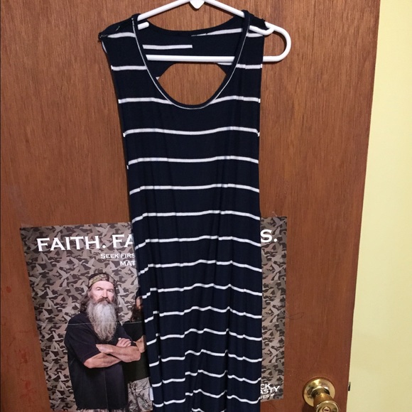 No sleeve tshirt dress