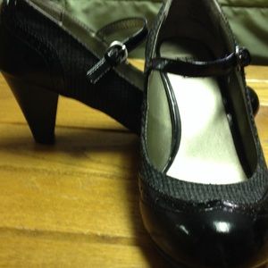 T cross pumps