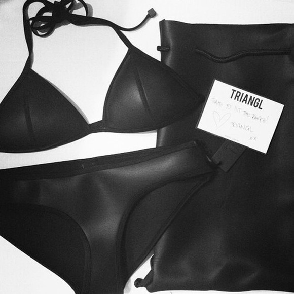triangl black bikini top