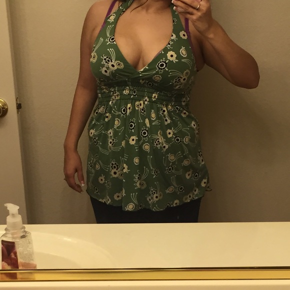 Make an offer 🔹2/$10🔹Halter top