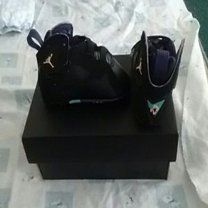 Jordan retro 7s gift pack