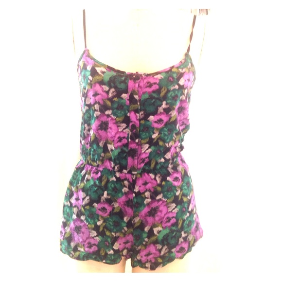 Sexy UO flower romper
