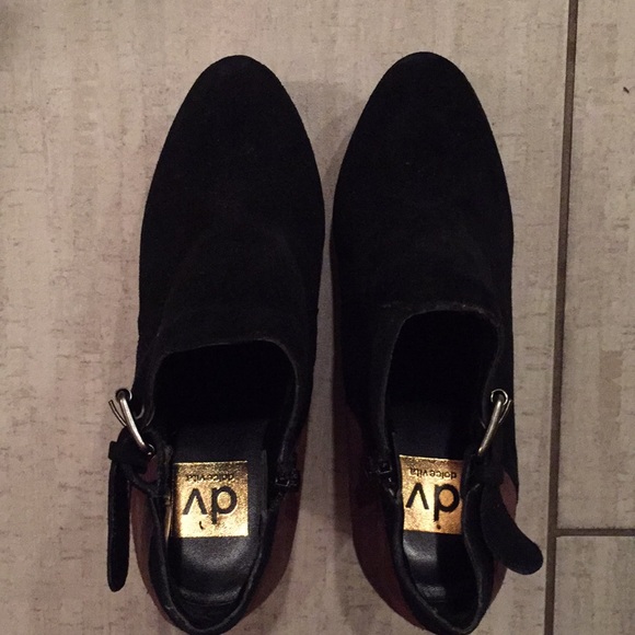 Dolce Vita booties - Picture 3 of 3