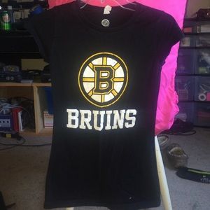 Boston Bruins T