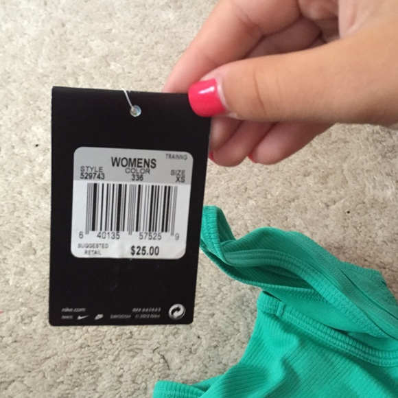 Nike Green Training Top - Picture 4 of 4