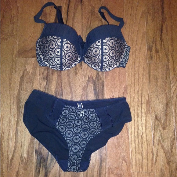 Chantelle bra and panty set