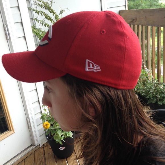 ❌DONATED❌Cincinnati Reds ball cap - Picture 3 of 3