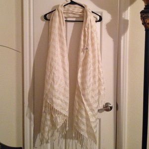 Large scarf