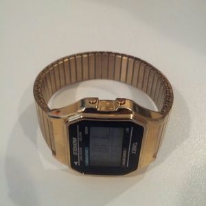 TIMEX gold watch