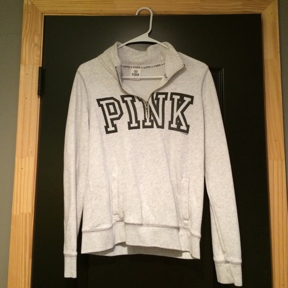 VS Pink sweatshirt