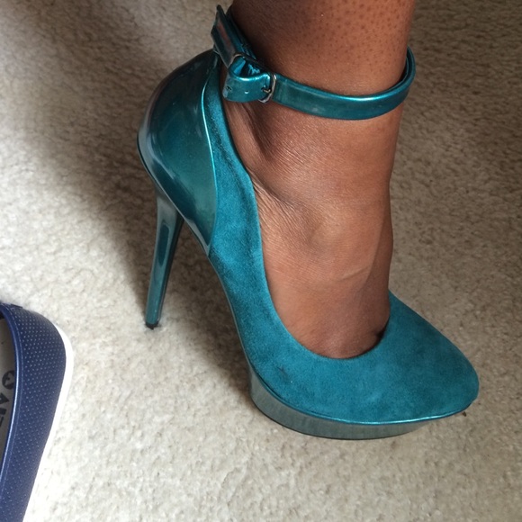 Stiletto platform heels