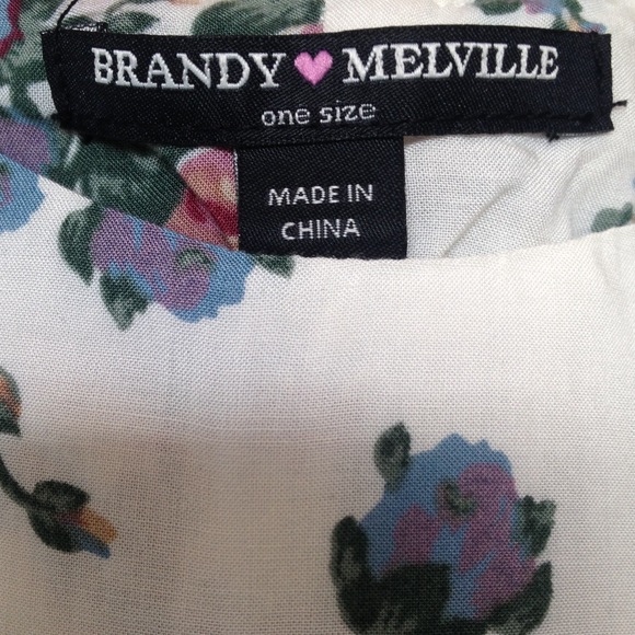 Brandy melville floral crop top - Picture 2 of 3