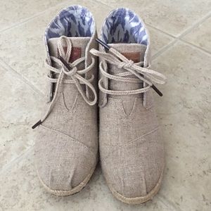 TOMS burlap boot
