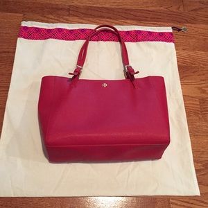 Tory Burch York Small Tote Kir Royale (Red)