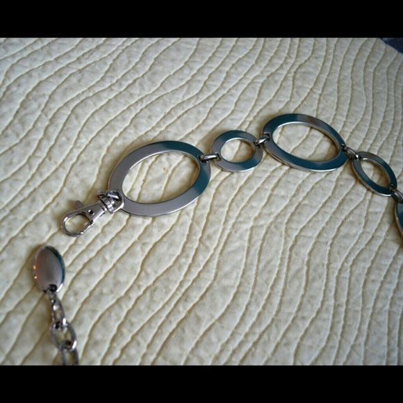 Cool Gleaming Metallic Chain Belt