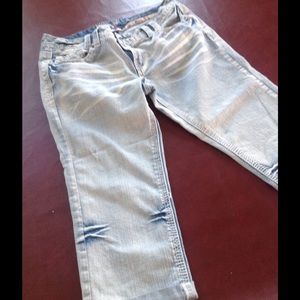 Cute Amethyst capris *