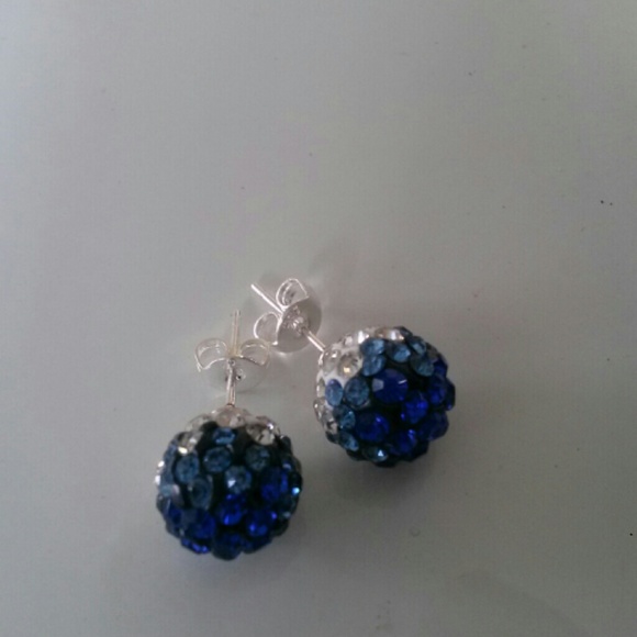Dark blue stamp sterling earrings - Picture 2 of 2