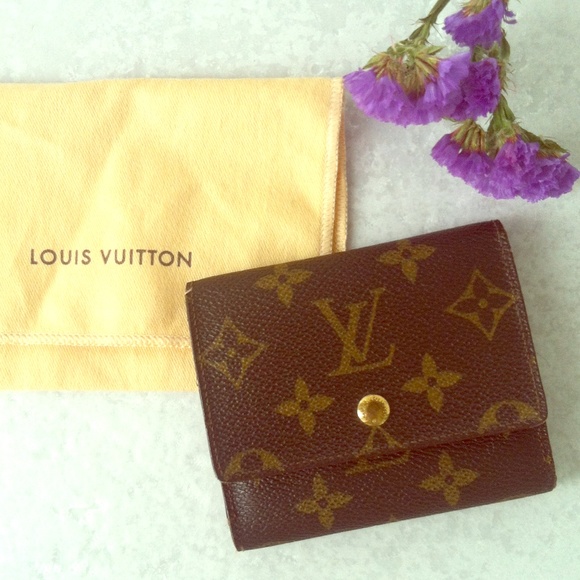 🎉Host Pick👏💯% Louis Vuitton wallet/card holder