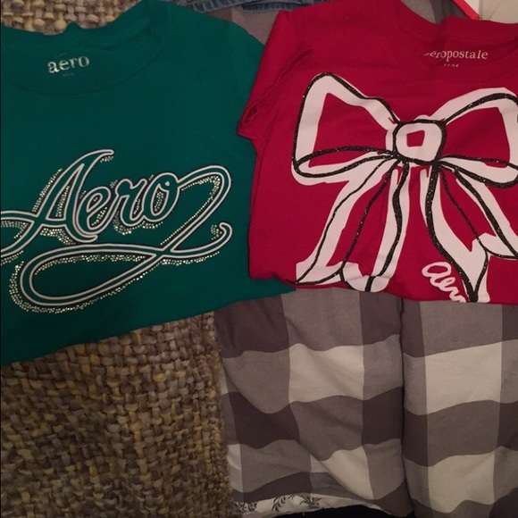 Aeropostale shirts 🎀 Medium-sized $15 for both✨