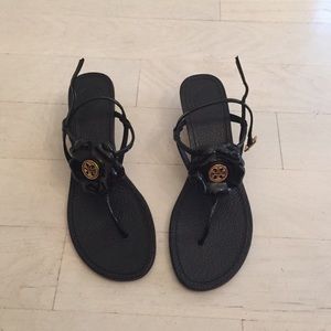 Tory birch black low wedge sandal