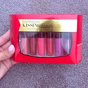 6 piece mini lipgloss collection!