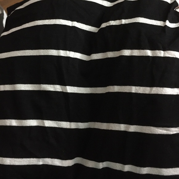 πSOLD!πBlack and white Nautical Maxi - Picture 3 of 3